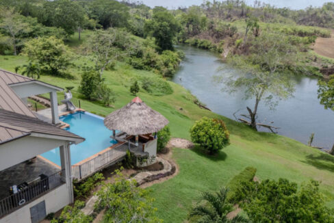 Riverfront20520bedroom20Home20Olde20Mill20Cayo20Belize2009