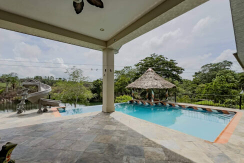 Riverfront20520bedroom20Home20Olde20Mill20Cayo20Belize2030