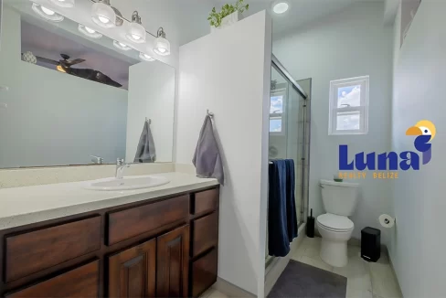 12.-Anglers-Cove-A1-Master-Bathroom-2