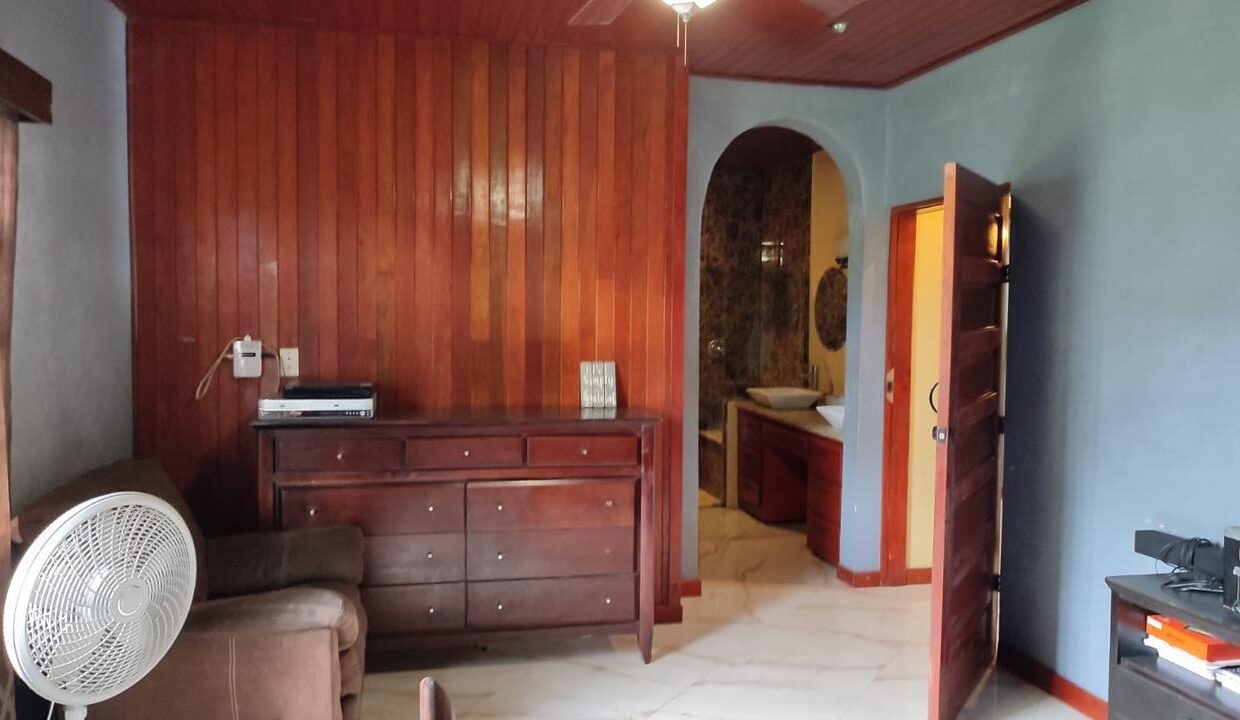 12016_80490cd8_original_16