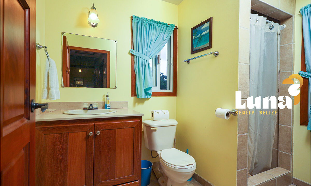 14.-Tortuga-bathroom