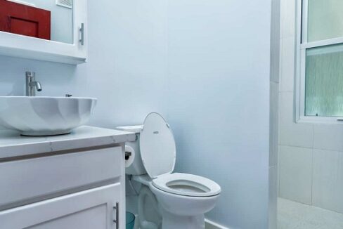 15.-Casa-Blanca-2nd-bathroom
