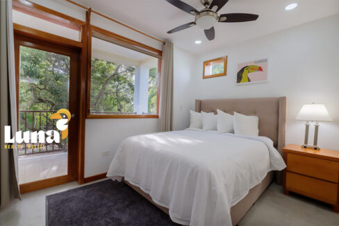 1_-GB-F203-bedroom