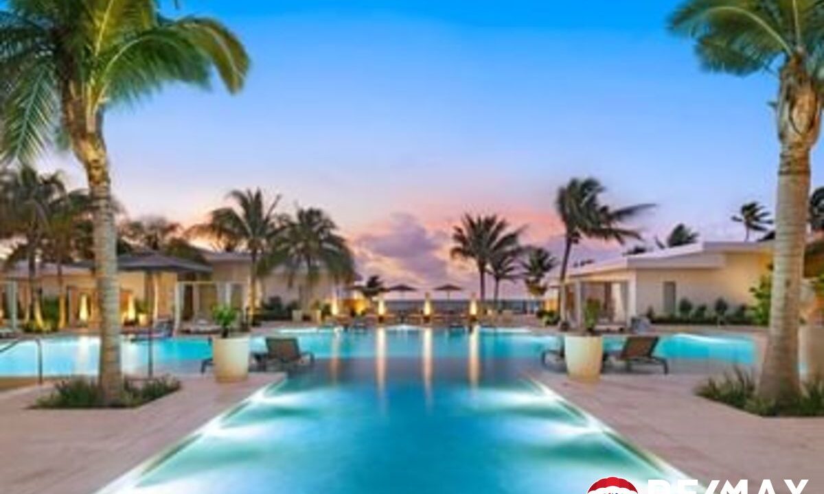 2369_Pool