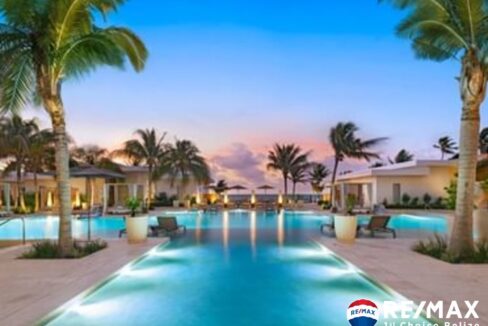 2369_Pool