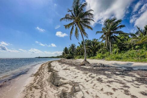 2720Acre20Beachfront20Habanros20Beach20Ambergris20Caye2012