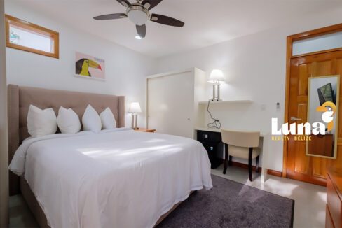 3_-GB-F203-Bedroom2