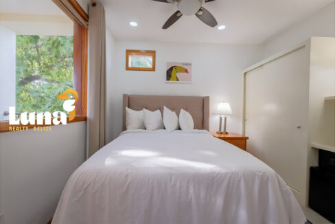 4_-GB-F203-Bedroom3
