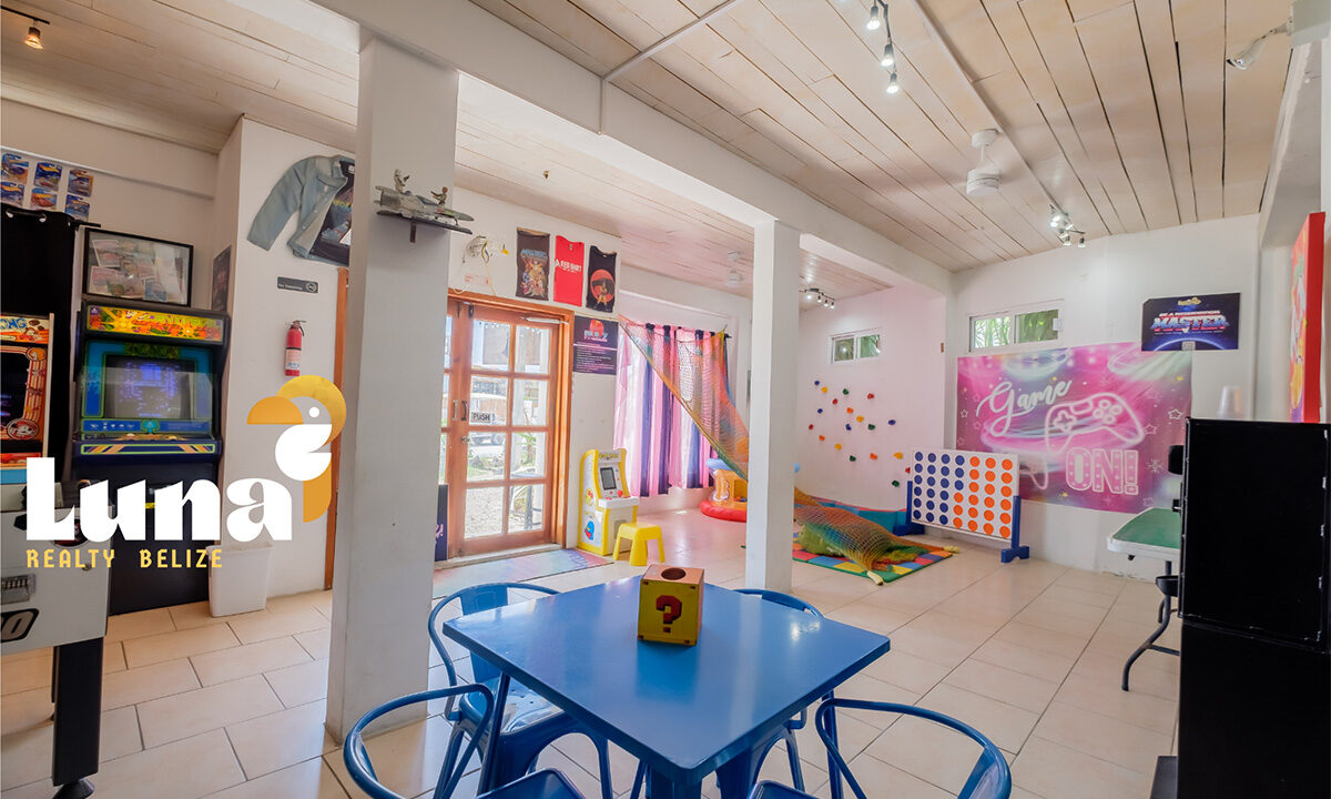 Barcade-kids-corner
