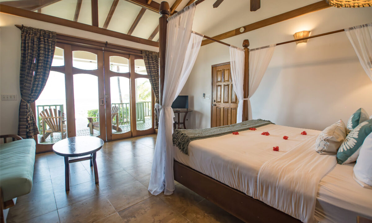 Hopkin-Bay-Resort-3-scaled