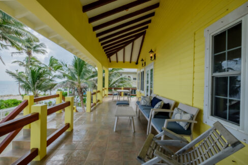 Tres+Cocos+Yellow+House+-+November_2024+-+LIGH9588-HDR
