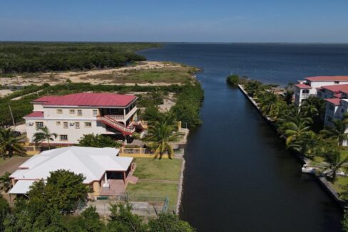 Vistadelmarhomeforsalebelize9web-1110x623