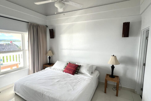 belize-luxury-condo-waterfront