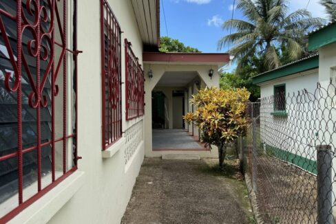 belmopanhomeforsalebelize13web-1110x623