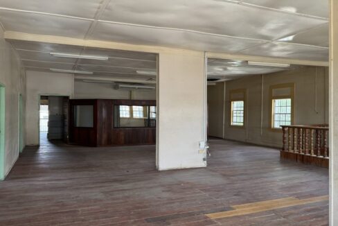 commercialbuildingforsaledowntownbelizecity8-1110x623