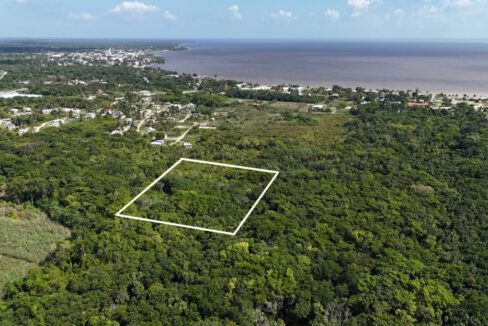 fiveacresforsalecorozalbelize1web-1110x623
