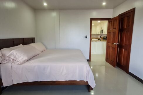 homeforsalecayecaulkerbelize12web-1110x623