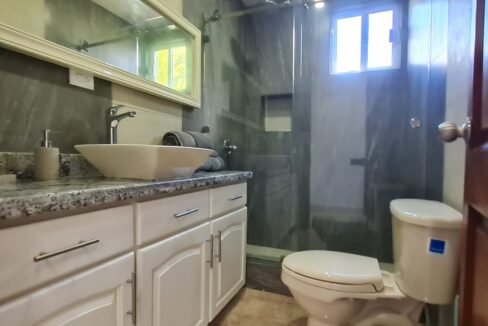 homeforsalecayecaulkerbelize3web-1110x623