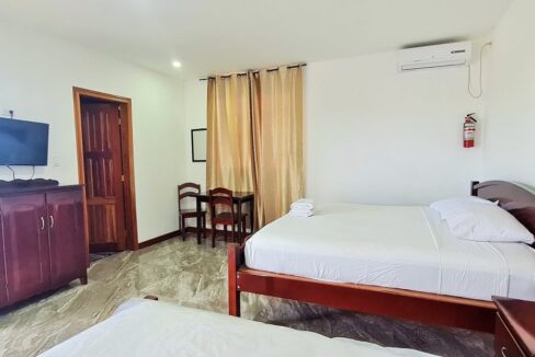 hotelbusinessforsalebelize1web1-1110x623