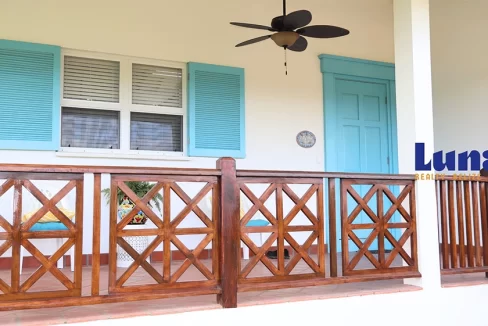 porch-of-casa-blanca
