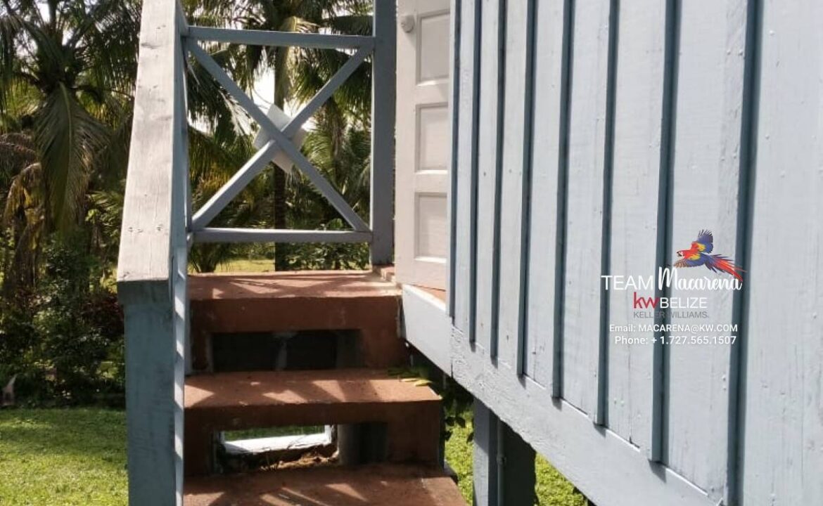 10-Acres-Cristo-Rey-Inside-Cabin-Pics11-1170x785