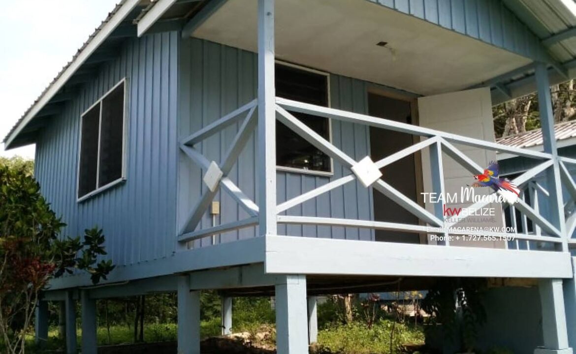 10-Acres-Cristo-Rey-Inside-Cabin-Pics12-1170x785