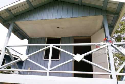 10-Acres-Cristo-Rey-Inside-Cabin-Pics14-1170x785