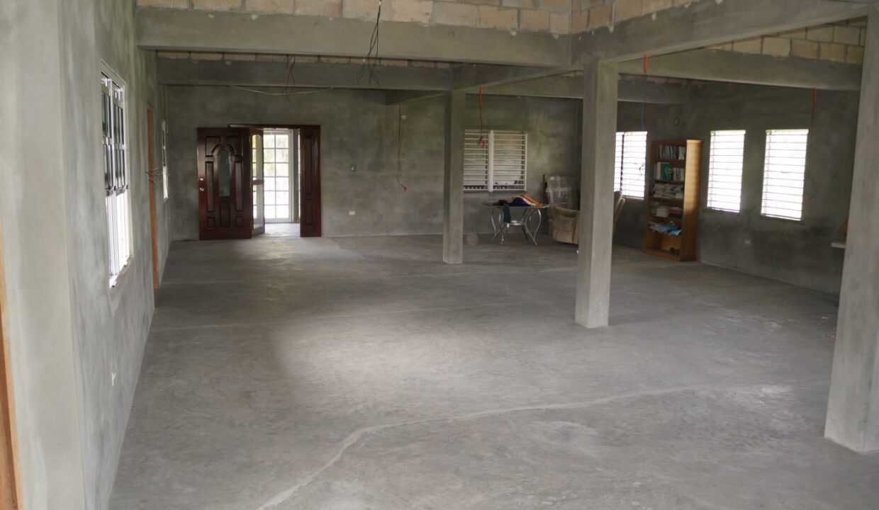 100011445051-dsc08272