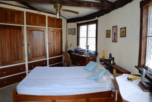 1022_2bedroom1