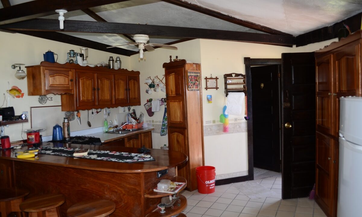 1022_4kitchen