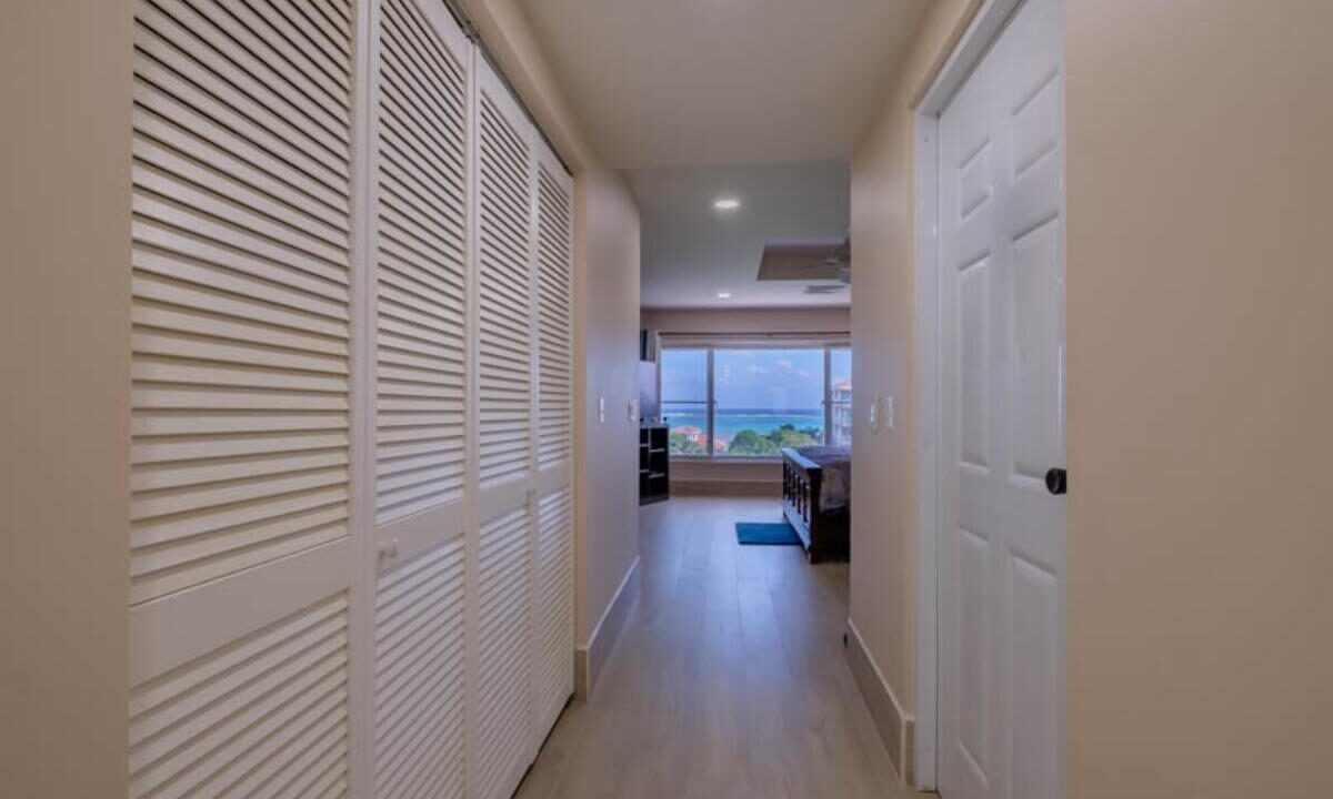 15-Coconuts-Penthouse-sale-Master-Closets