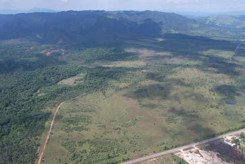 2-jungle-parcel-on-southern-highway