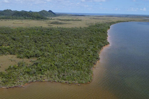 2-waterfront-acres-belize