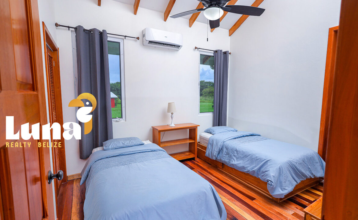 20.-Casa-Tamalito-guest-bedroom-1170x785
