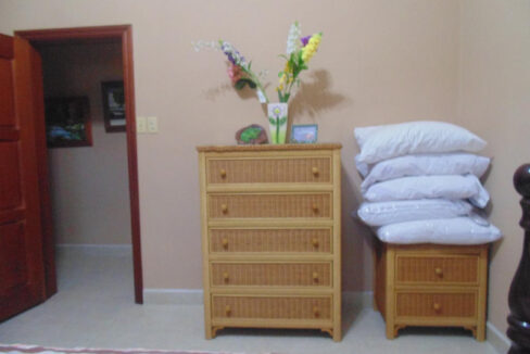 2165_11bedroomone3