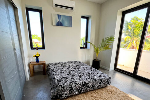 24-modern-house-in-placencia