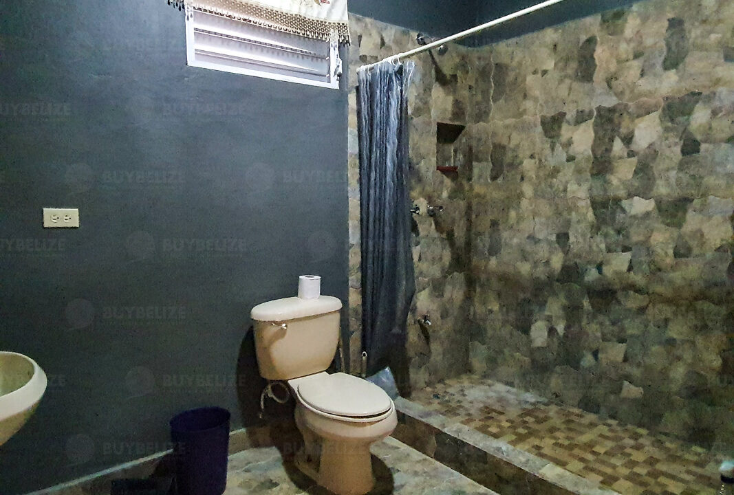 2583_Bathroom