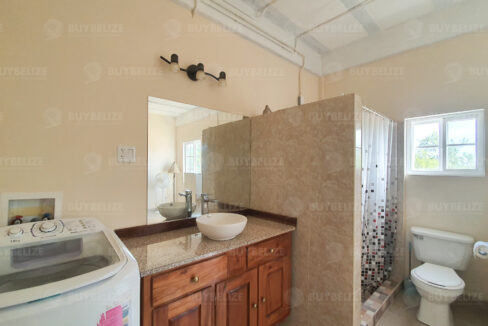 2844_420Bathroom20and20Laundry
