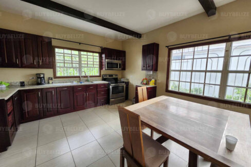 3215_220Kitchen
