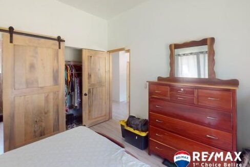3220_PalmDrBedroom2