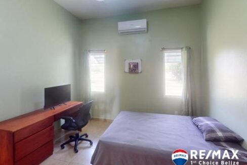3224_PlantationDriveBedroom