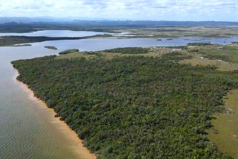 6-waterfront-acres-belize