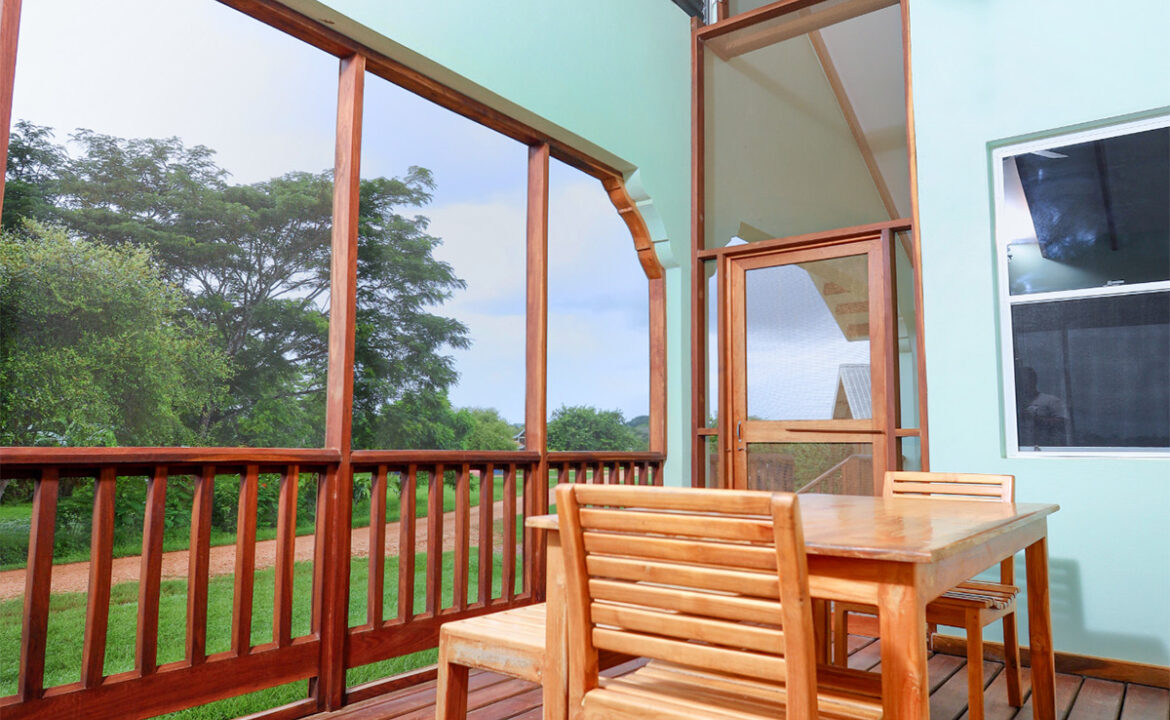 7.-Casa-Tamalito-front-porch-2_-1170x785