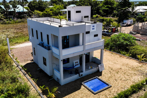 9-modern-house-in-placencia