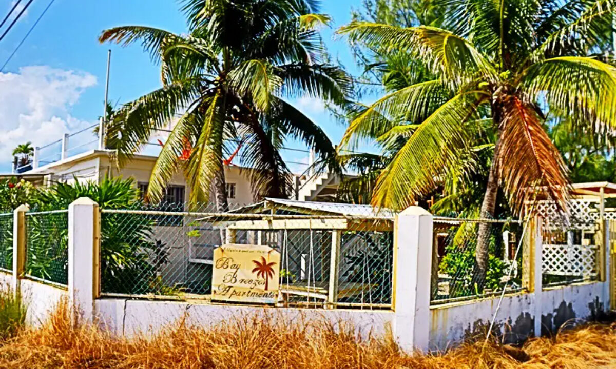 Bay_Breeze_Apartments_001_caye_caulker_belize