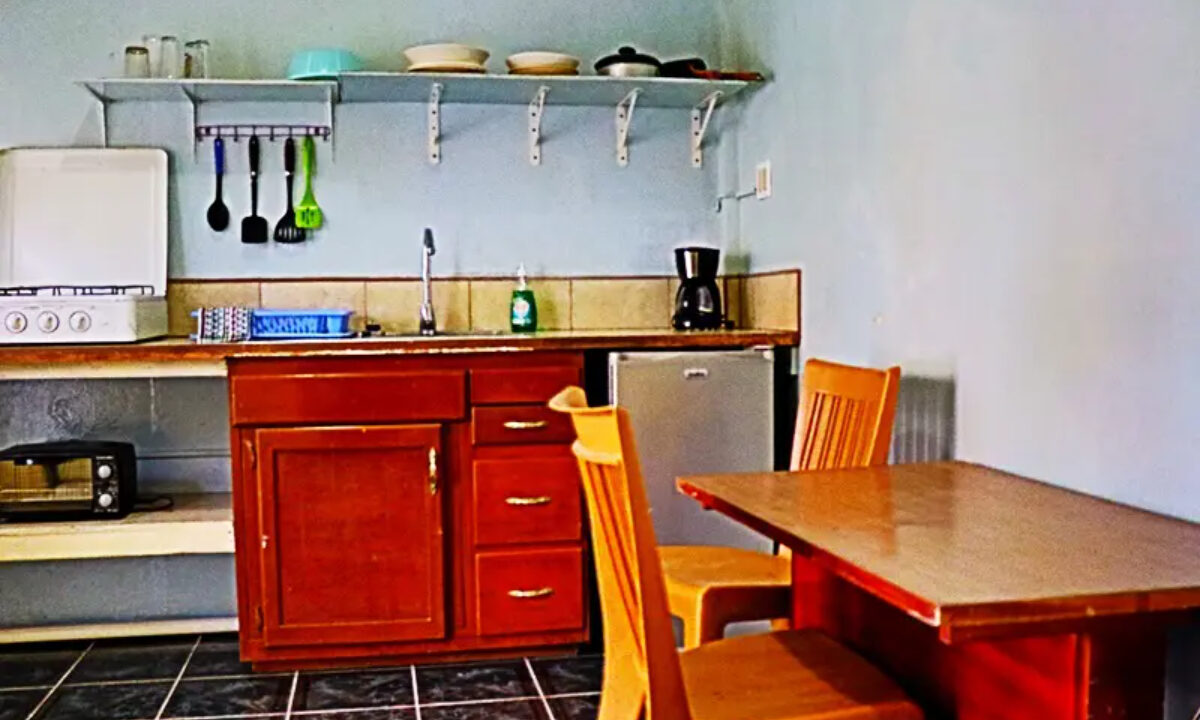 Bay_Breeze_Apartments_019_caye_caulker_belize