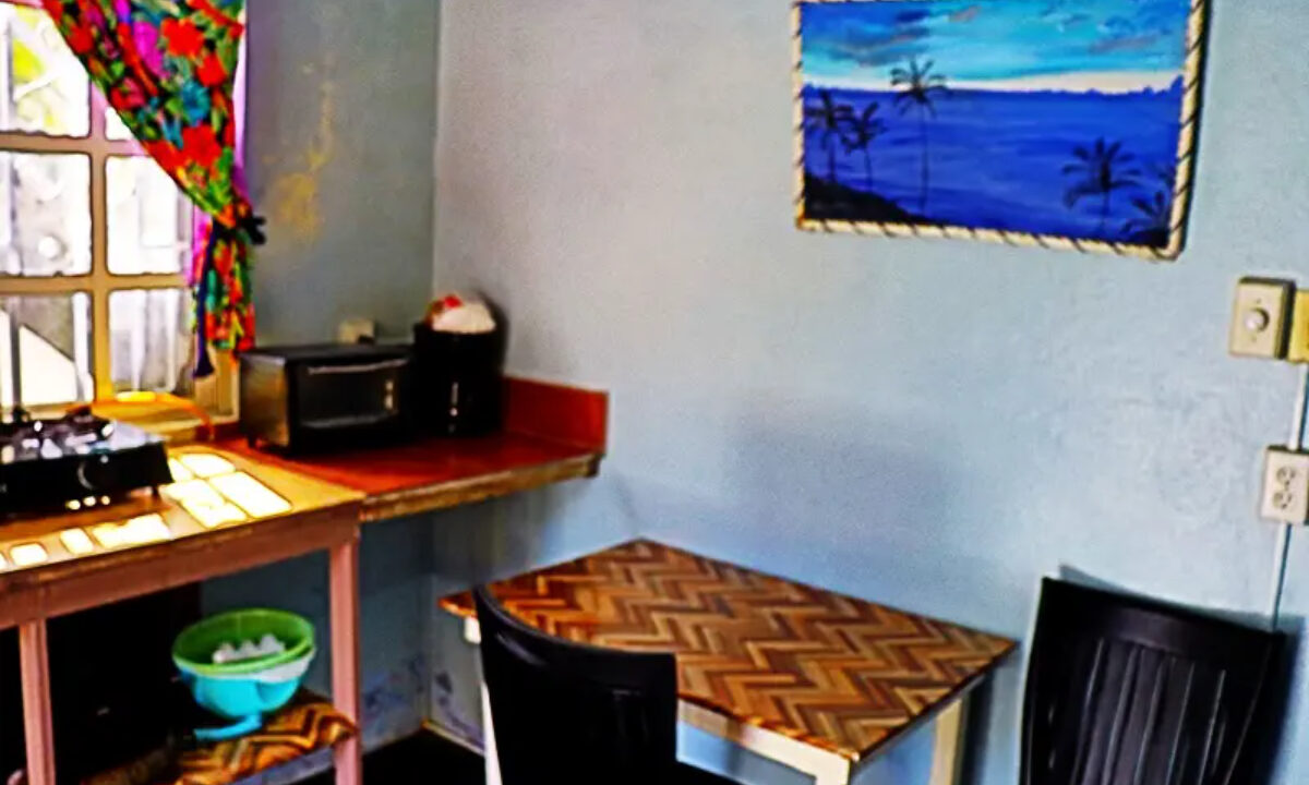 Bay_Breeze_Apartments_064_caye_caulker_belize
