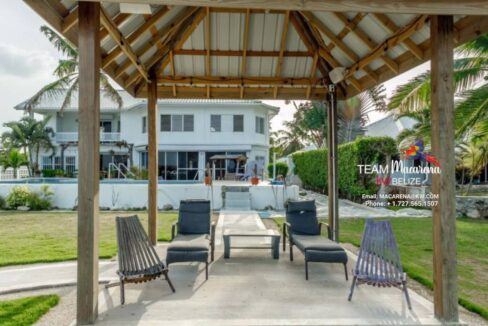 Beautifully-Furnished-Waterfront-Home-1-1170x785