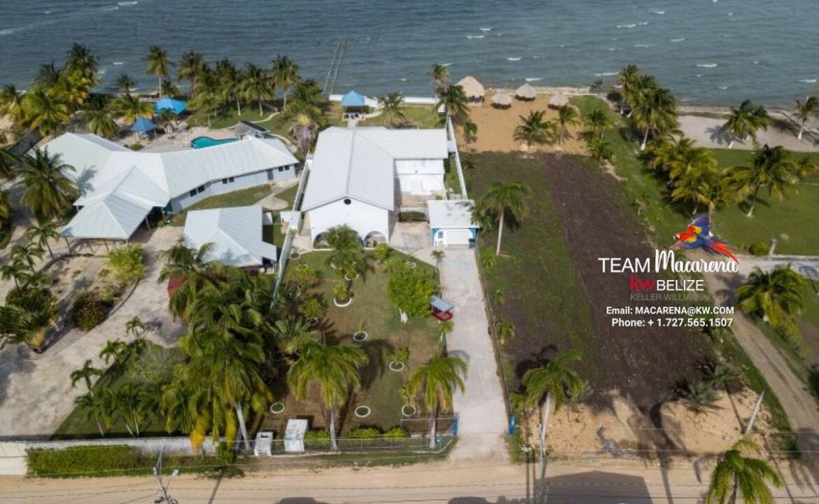 Beautifully-Furnished-Waterfront-Home-6-1170x785