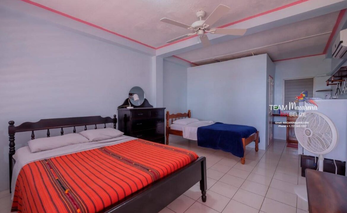 Belize-Resort-with-Views-of-Barrier-Reef13-1170x785